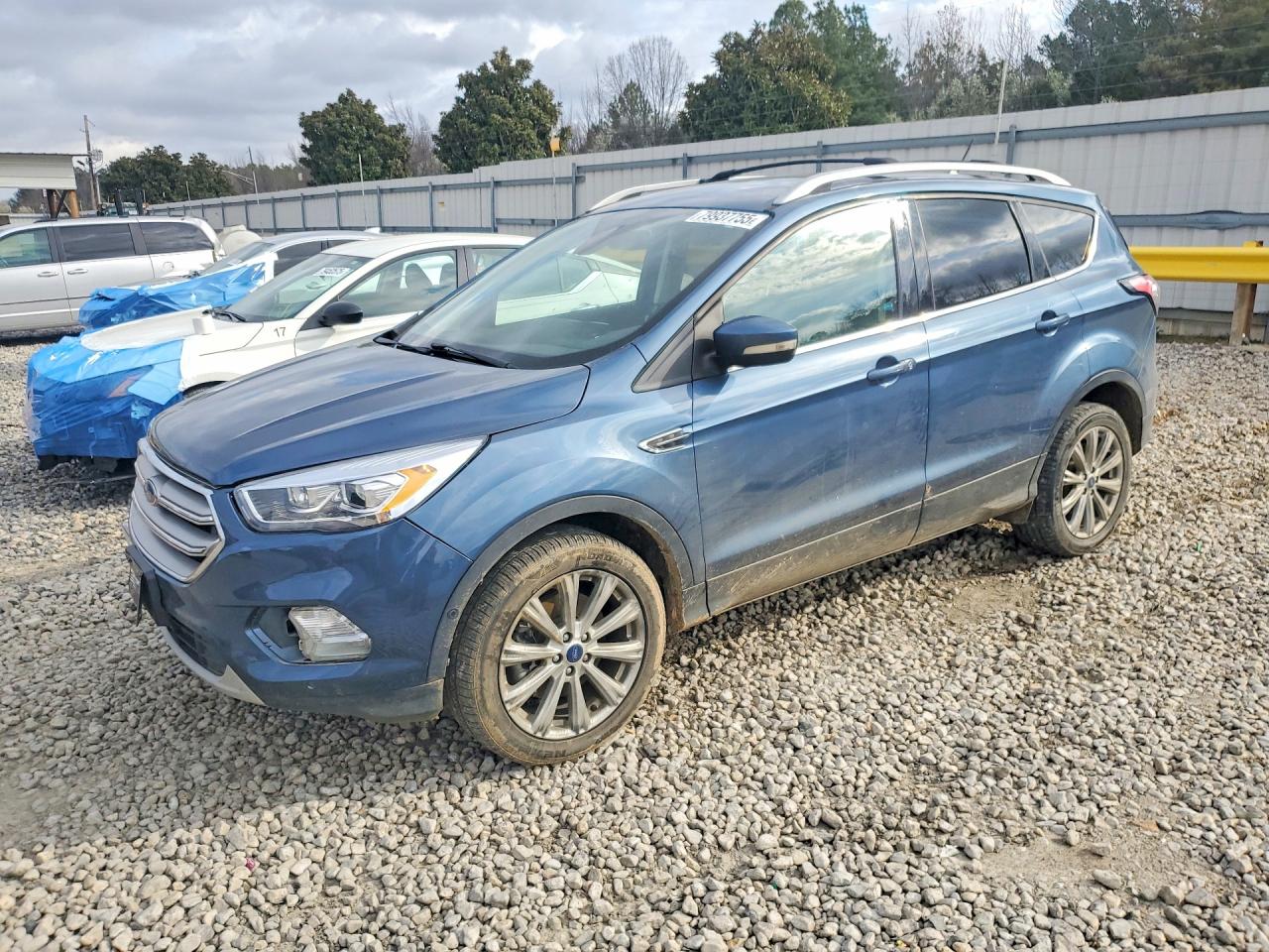 Salvage Ford Escape Image