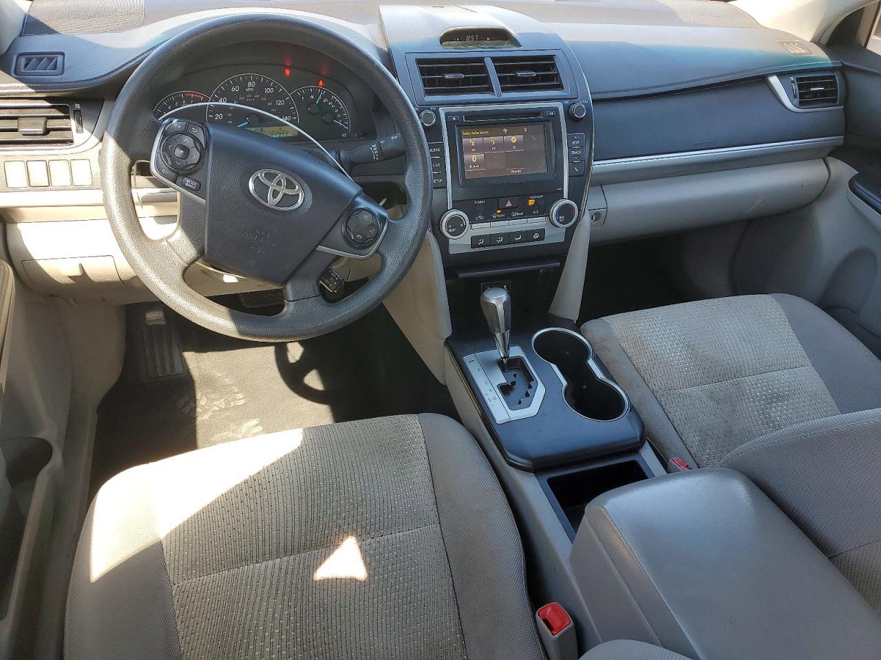 Toyota Camry L
