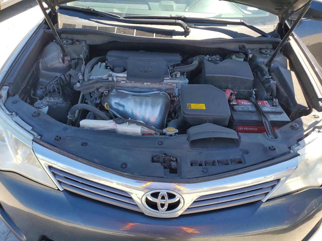 Toyota Camry L