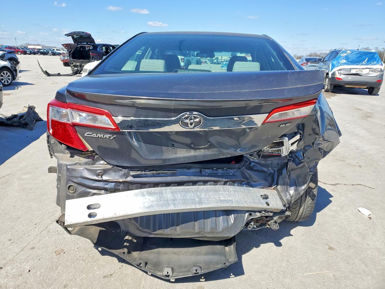Toyota Camry L