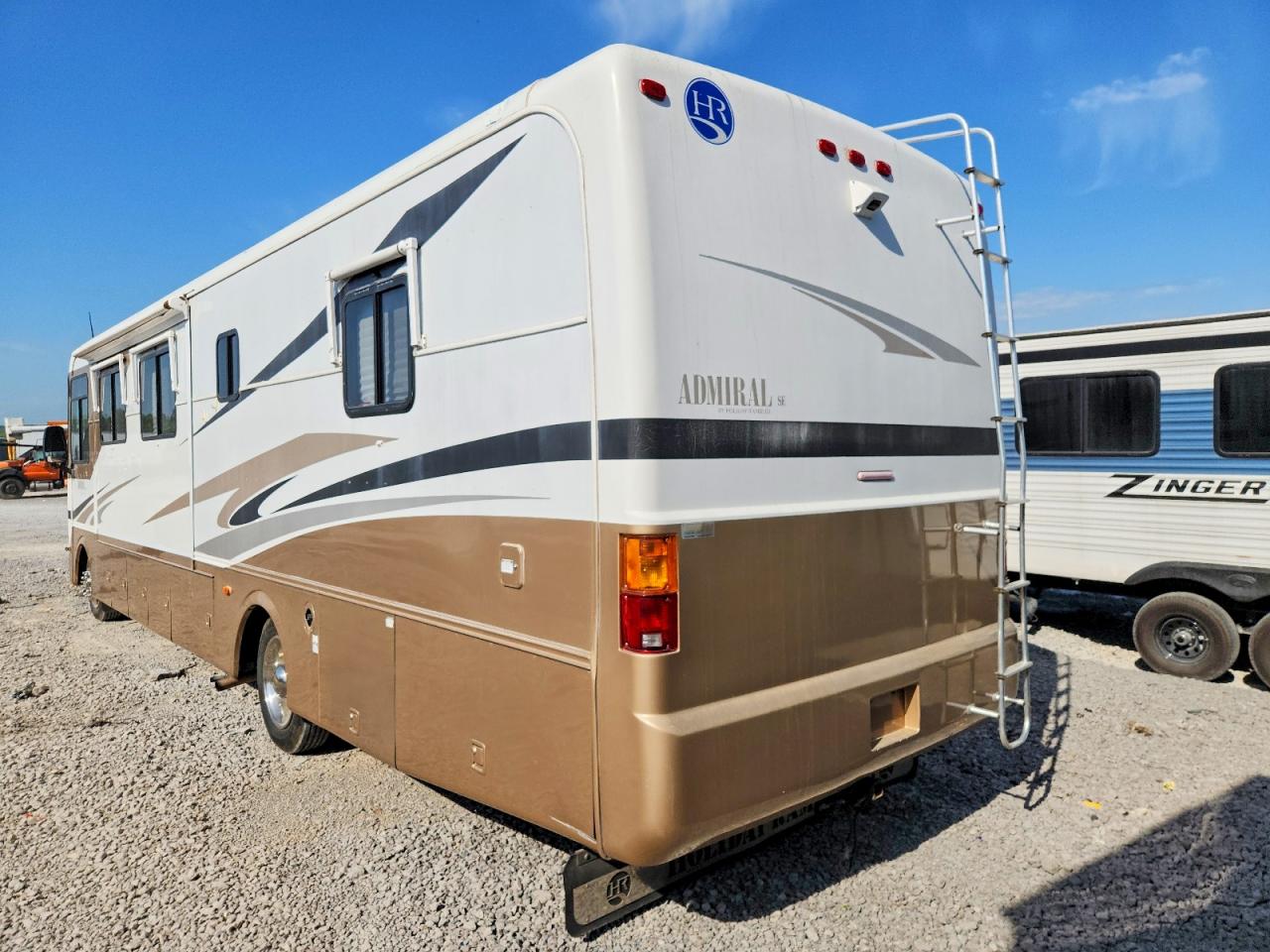 Workhorse Custom Chassis Motorhome Chassis W22