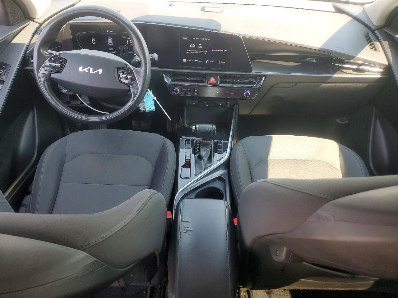 Kia Niro Lx