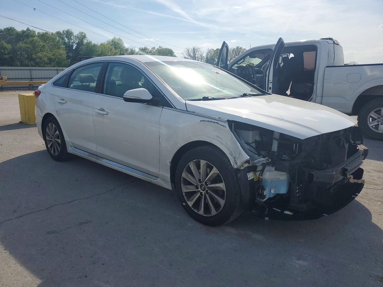 Hyundai SONATA Sport