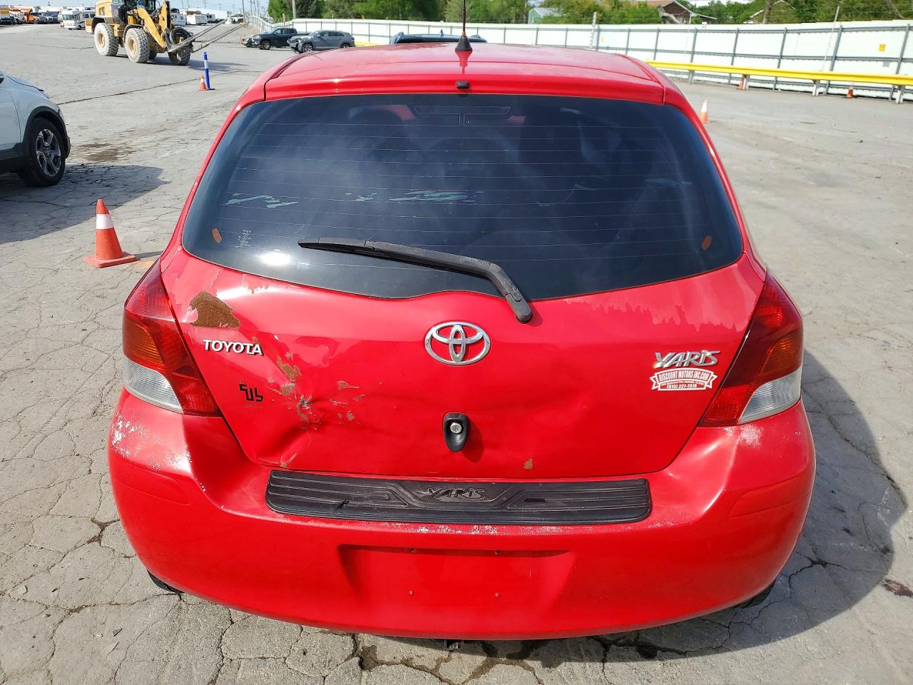 Toyota Yaris Base