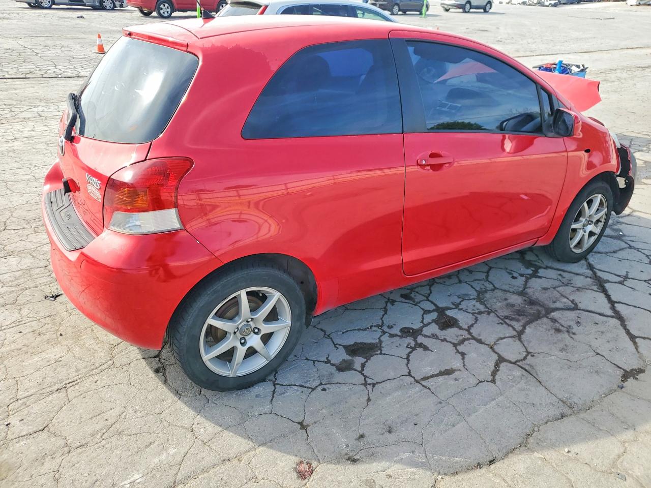 Toyota Yaris Base