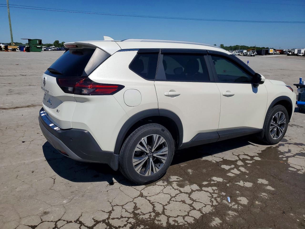 Nissan Rogue Sv