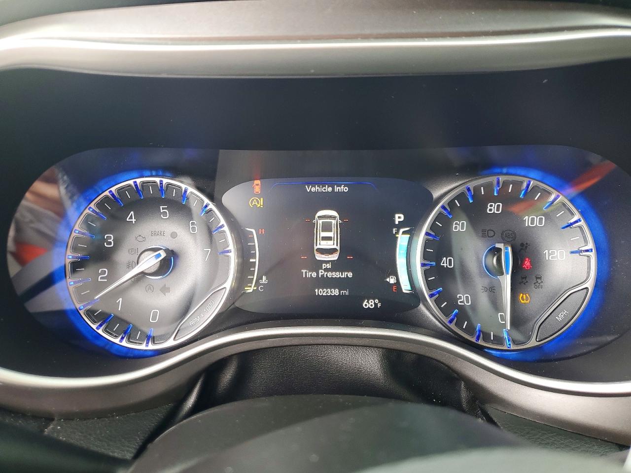Chrysler Pacifica Touring L