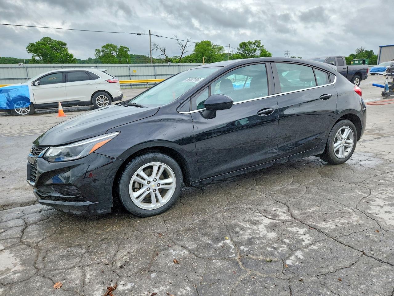 Salvage Chevrolet Cruze Image