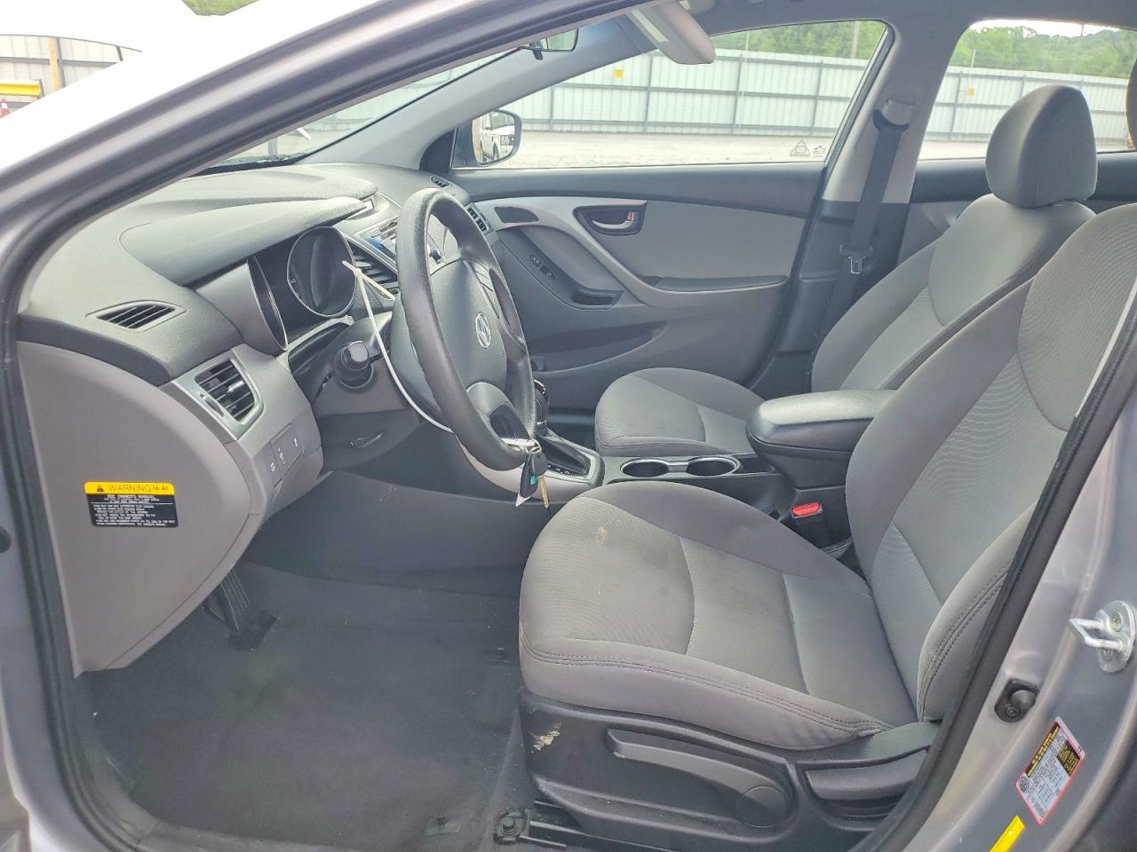 Hyundai ELANTRA Se