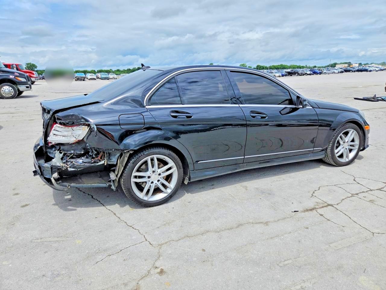 Mercedes-Benz C-Class 250