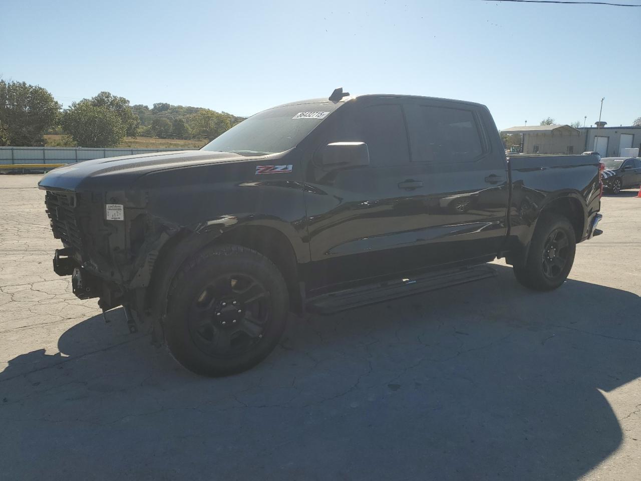 Salvage Chevrolet Silverado Image