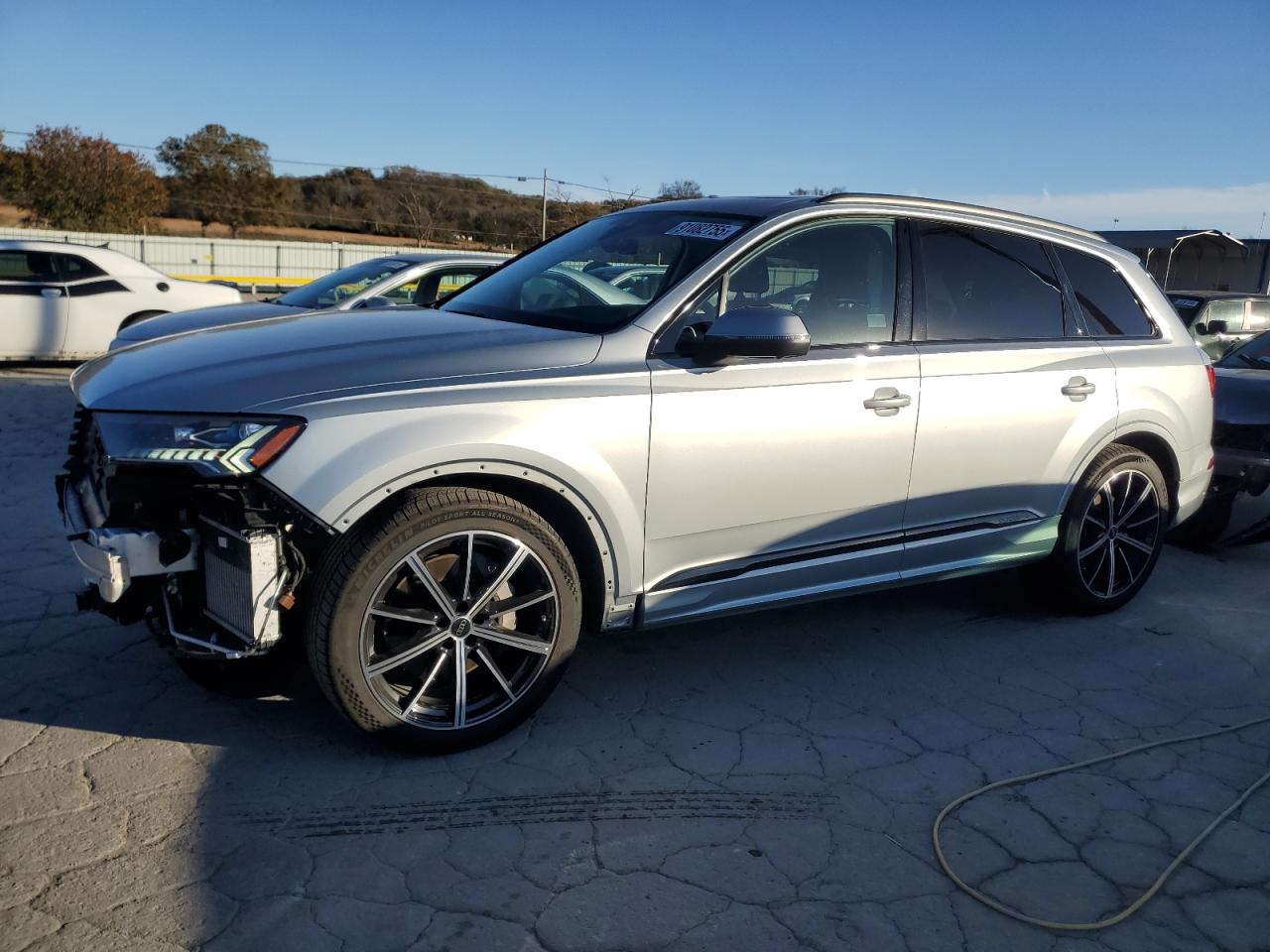 Salvage Audi Q7 Image
