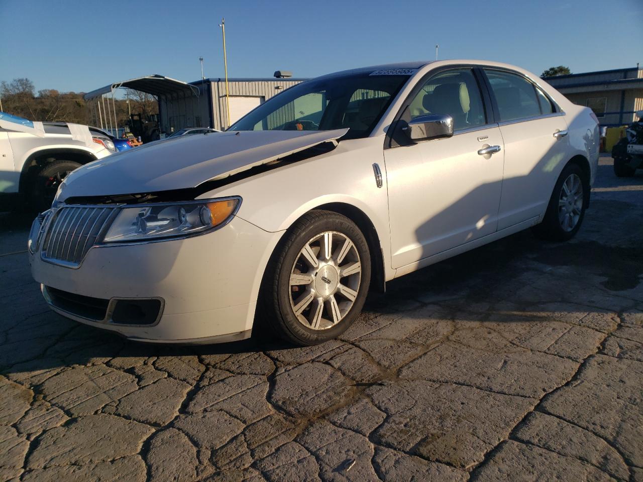 Salvage Lincoln MKZ Image
