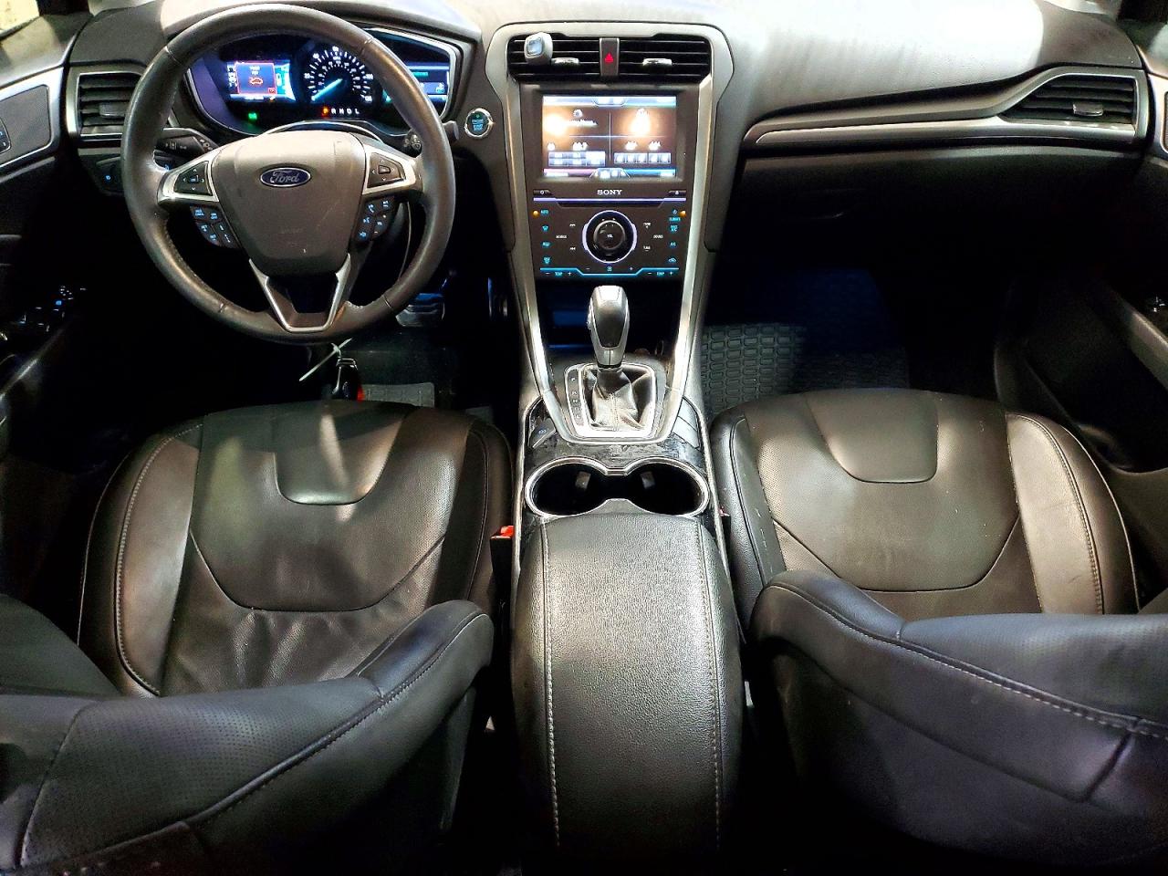 Ford Fusion Titanium Hev