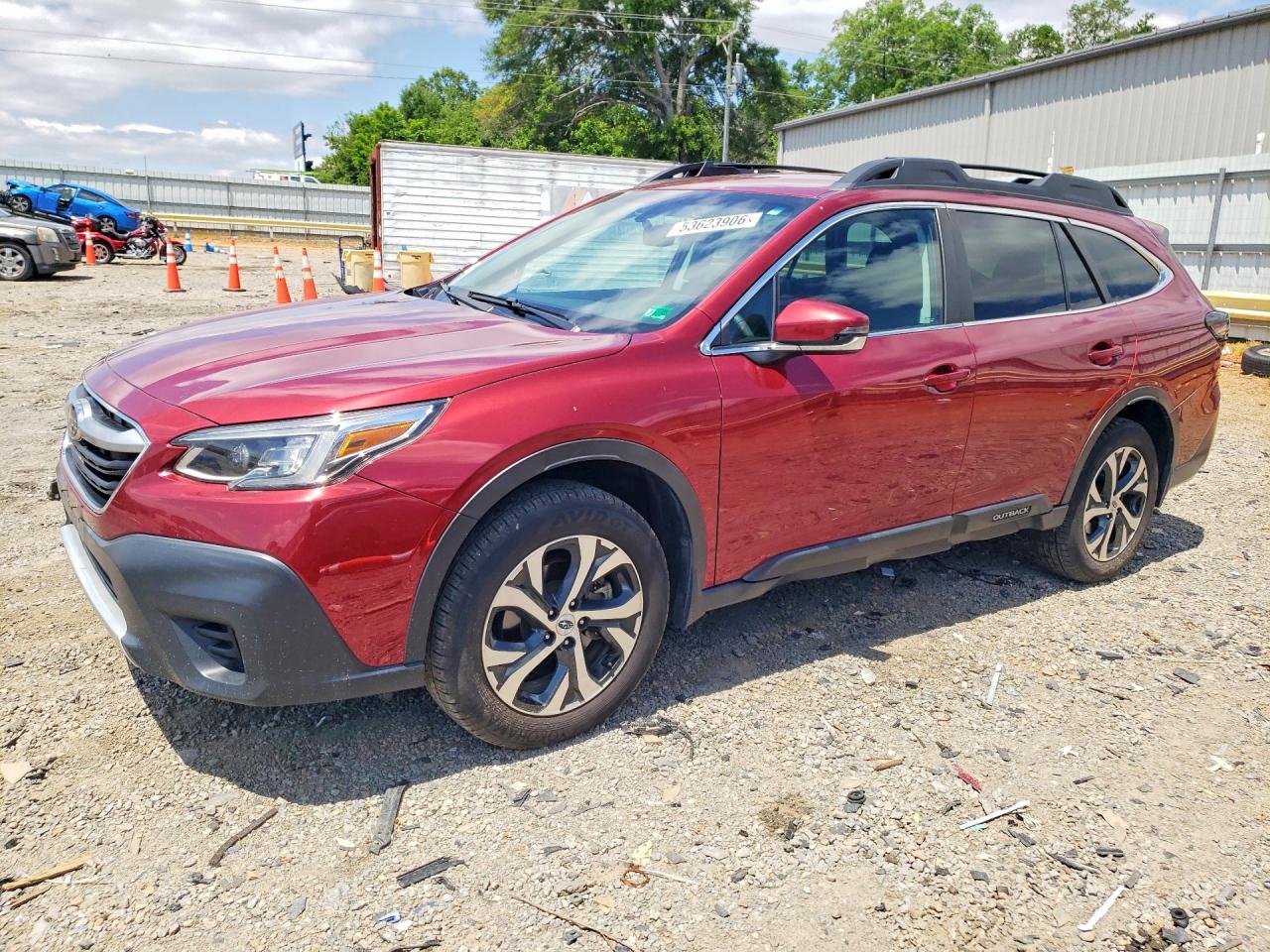 Salvage Subaru Outback Image