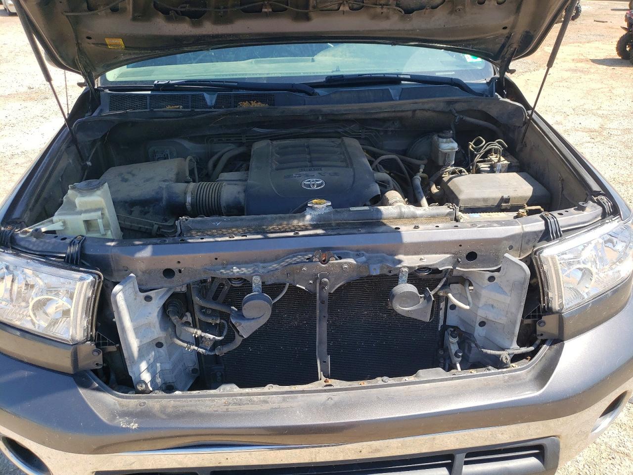 Toyota Tundra Double Cab Sr5