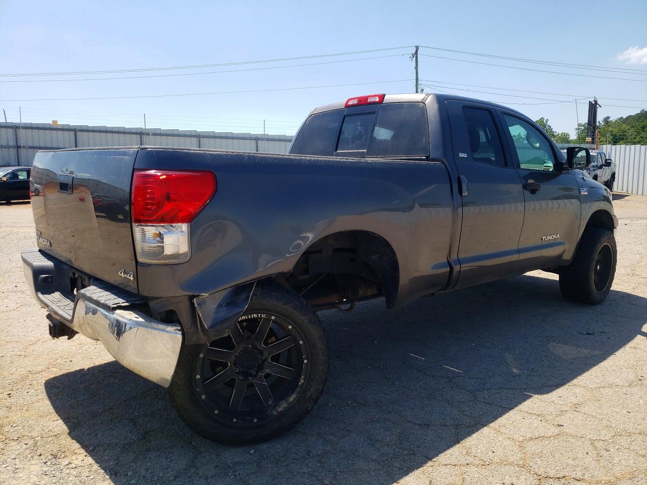 Toyota Tundra Double Cab Sr5