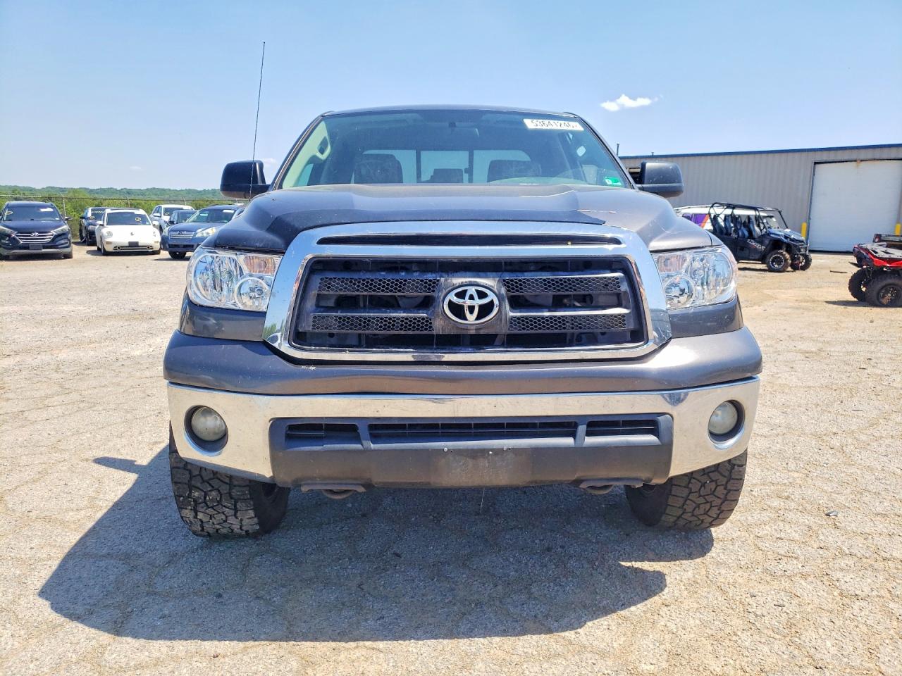 Toyota Tundra Double Cab Sr5