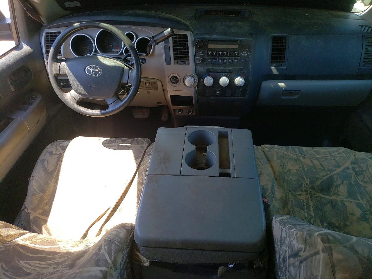 Toyota Tundra Double Cab Sr5