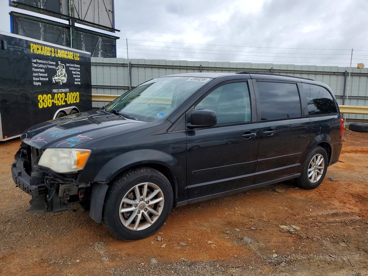 Salvage Dodge Caravan Image