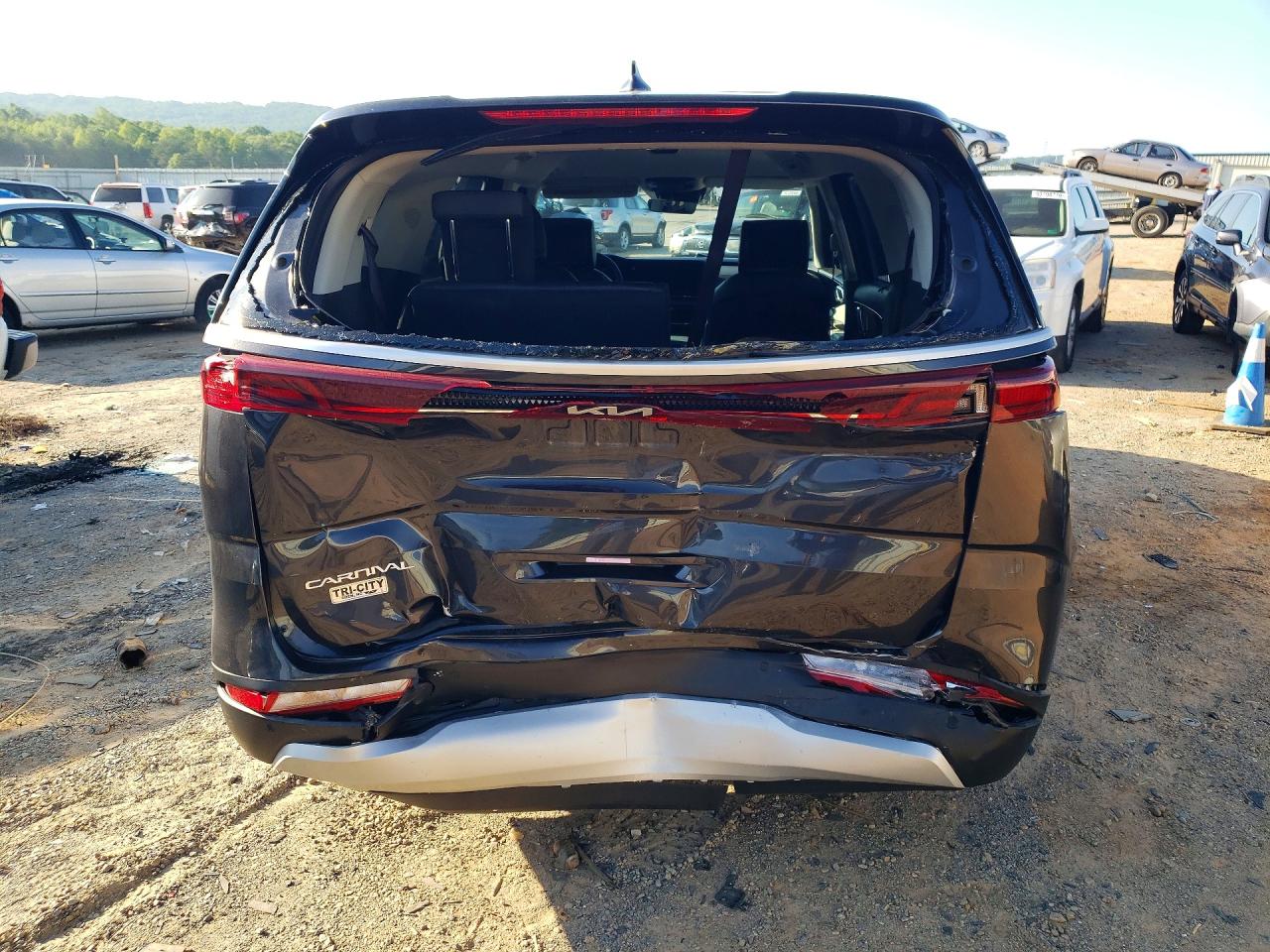 Kia Carnival Ex