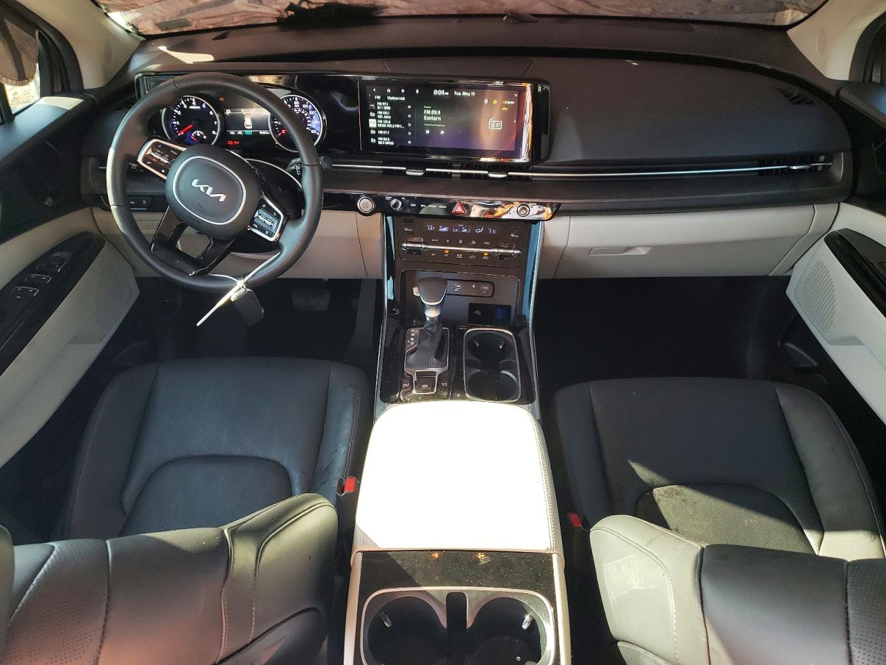 Kia Carnival Ex