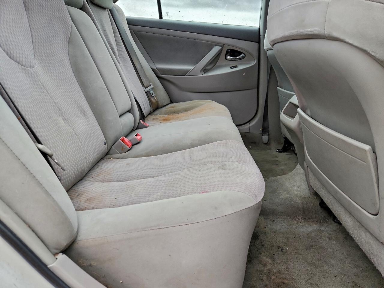 Toyota Camry Base
