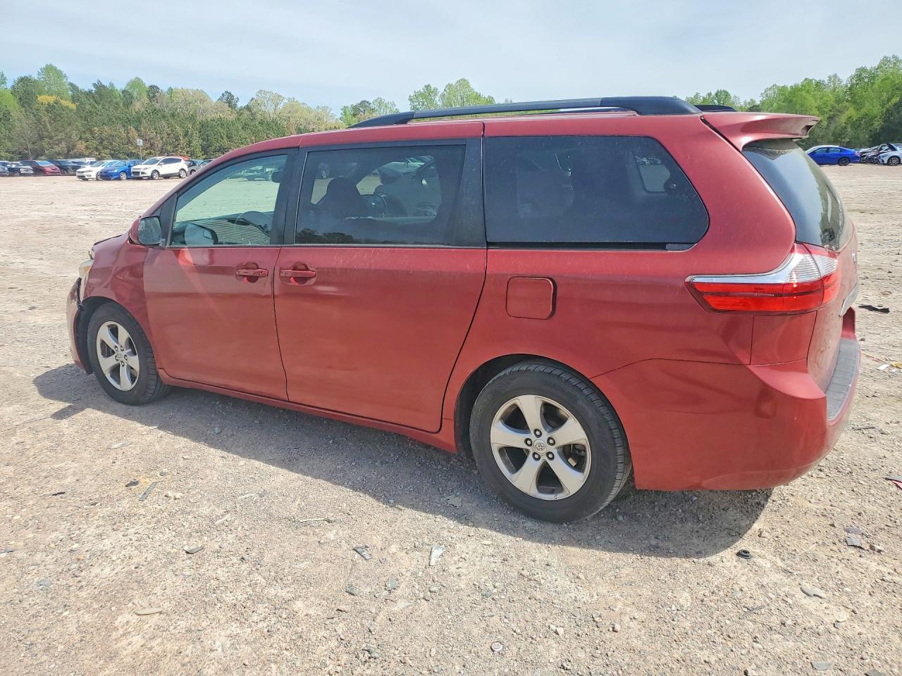 Toyota Sienna Le 8-passenger