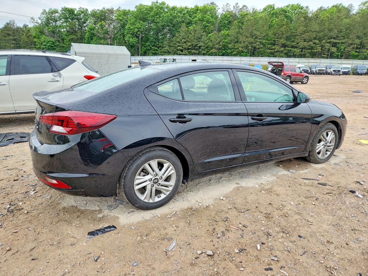 Hyundai ELANTRA Sel
