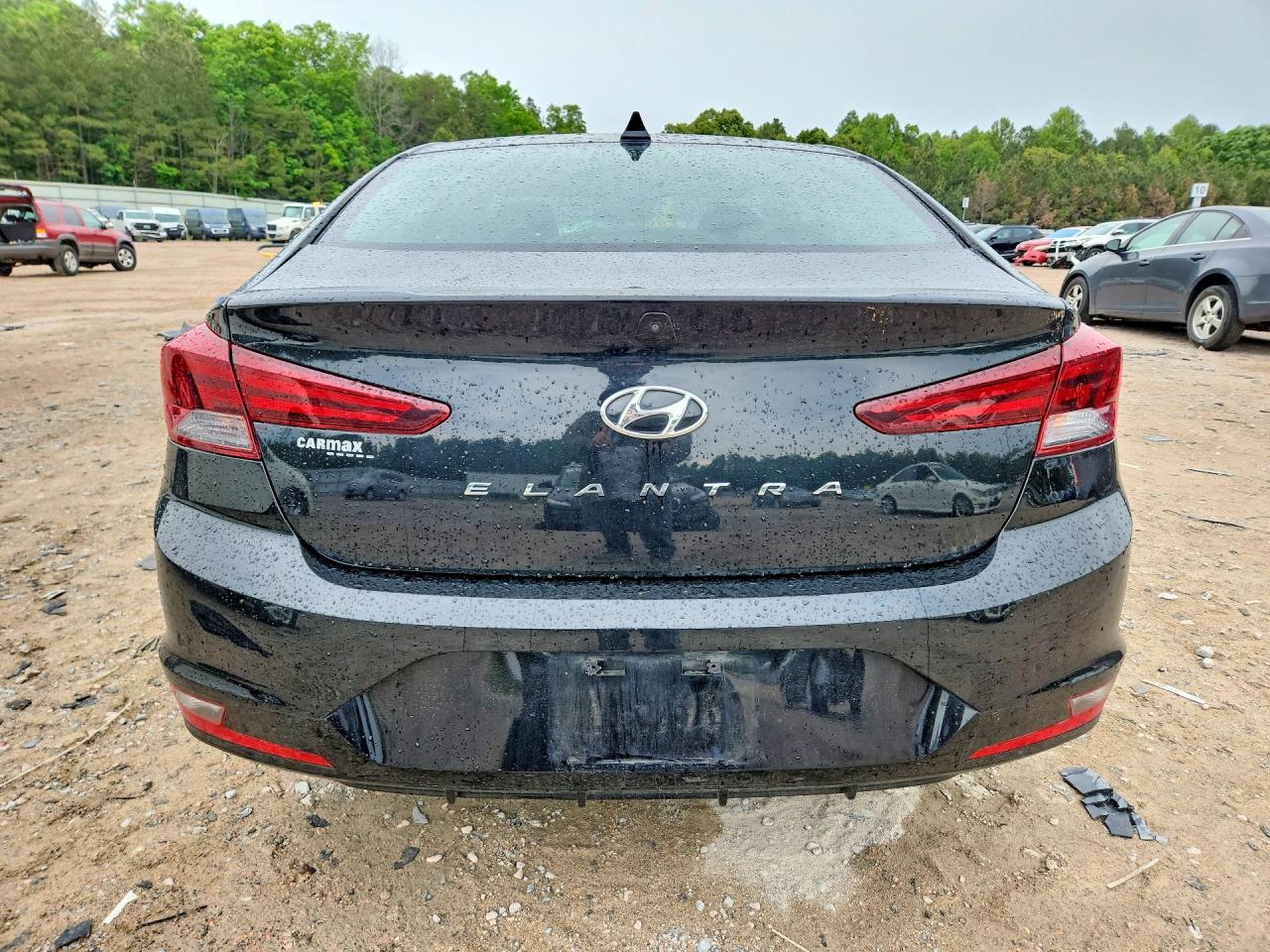 Hyundai ELANTRA Sel