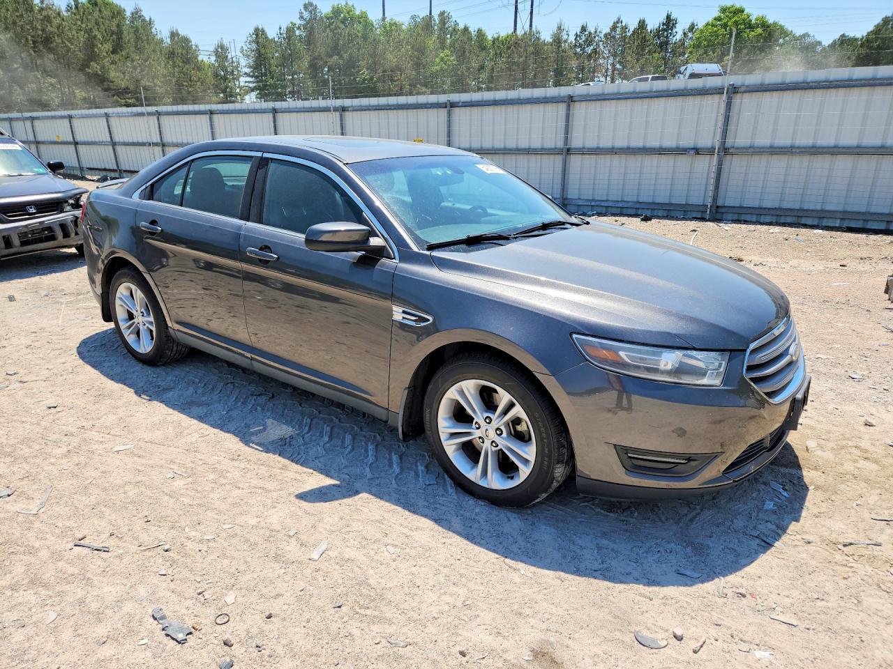 Ford Taurus Sel