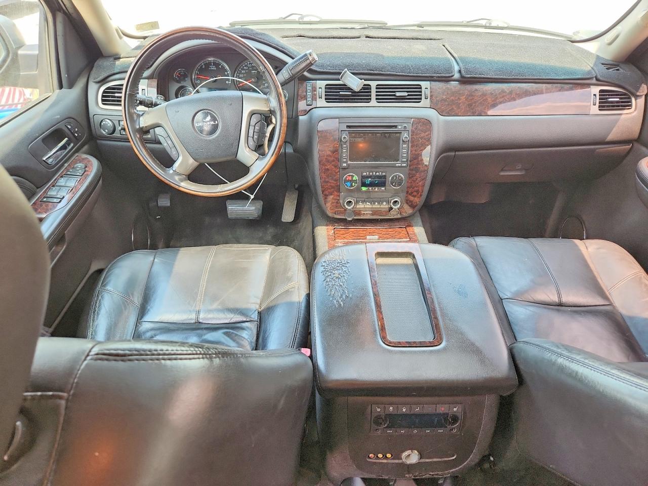 GMC Yukon Denali