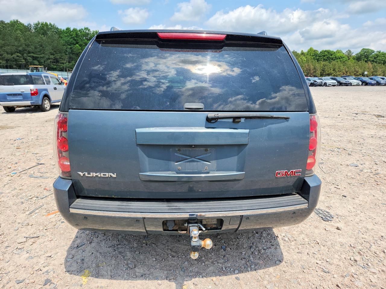 GMC Yukon Denali