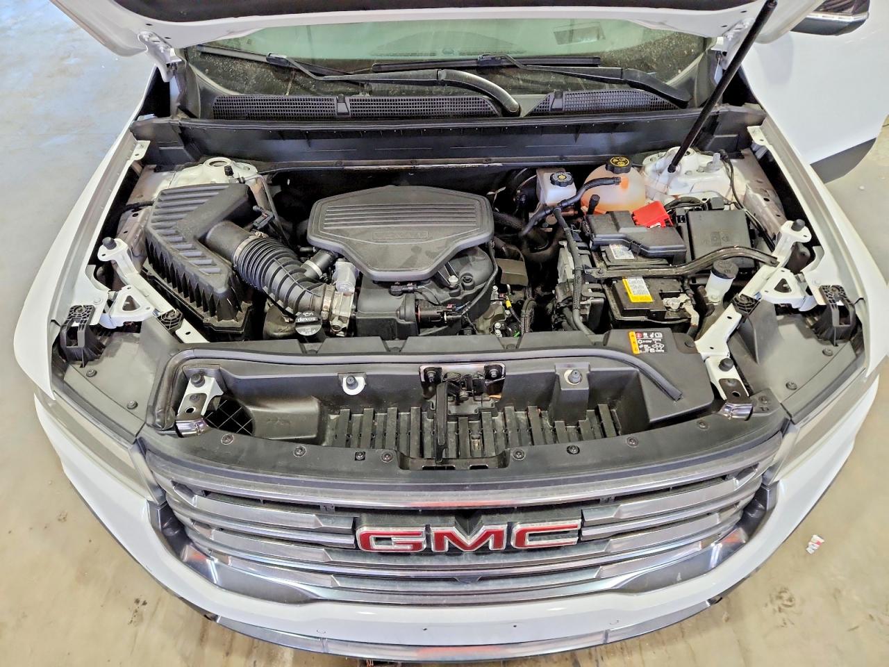 GMC Acadia At4