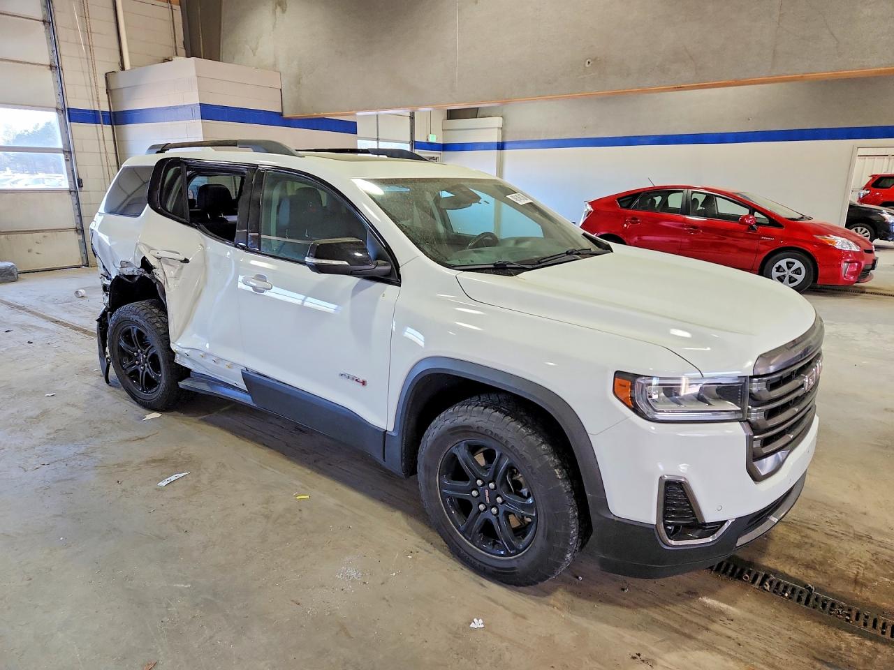 GMC Acadia At4