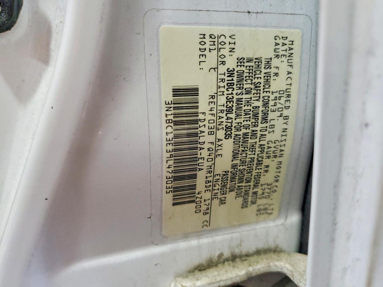 Nissan Versa 1.8 S