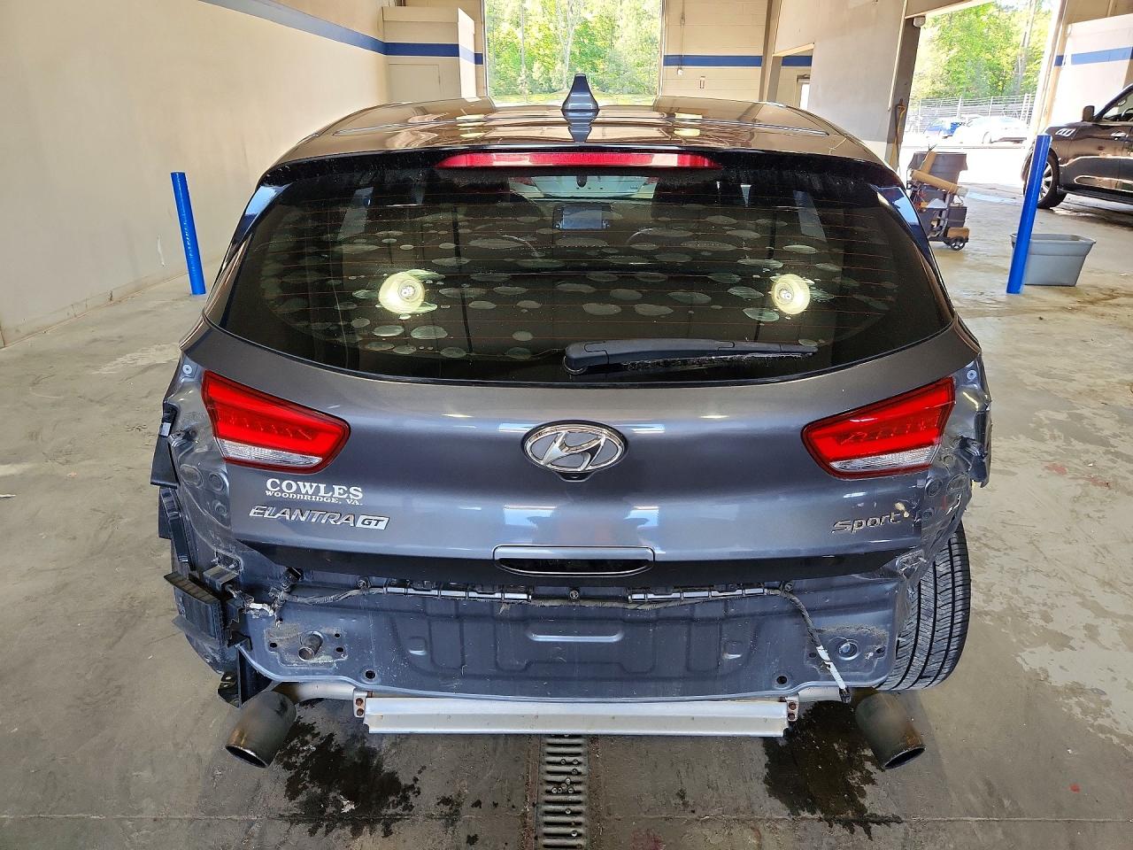 Hyundai ELANTRA Sport