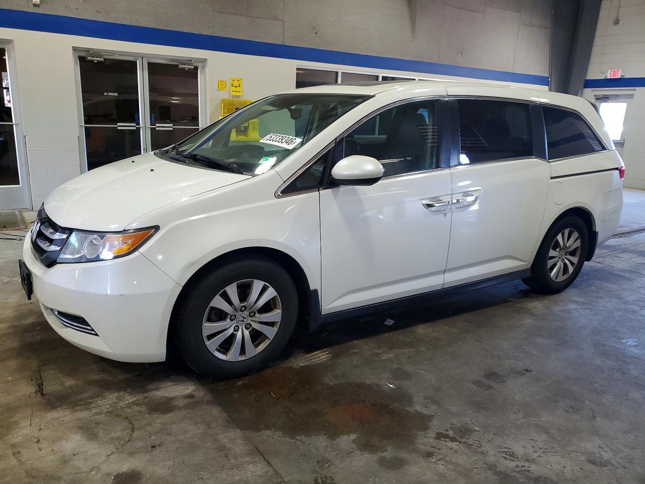 Salvage Honda Odyssey Image