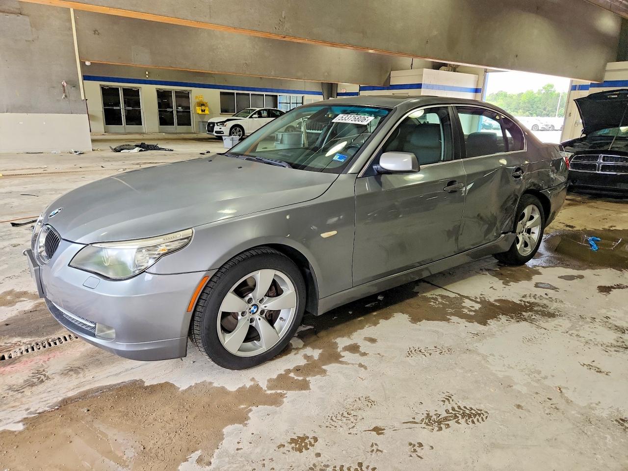 Salvage BMW 5 Series Image