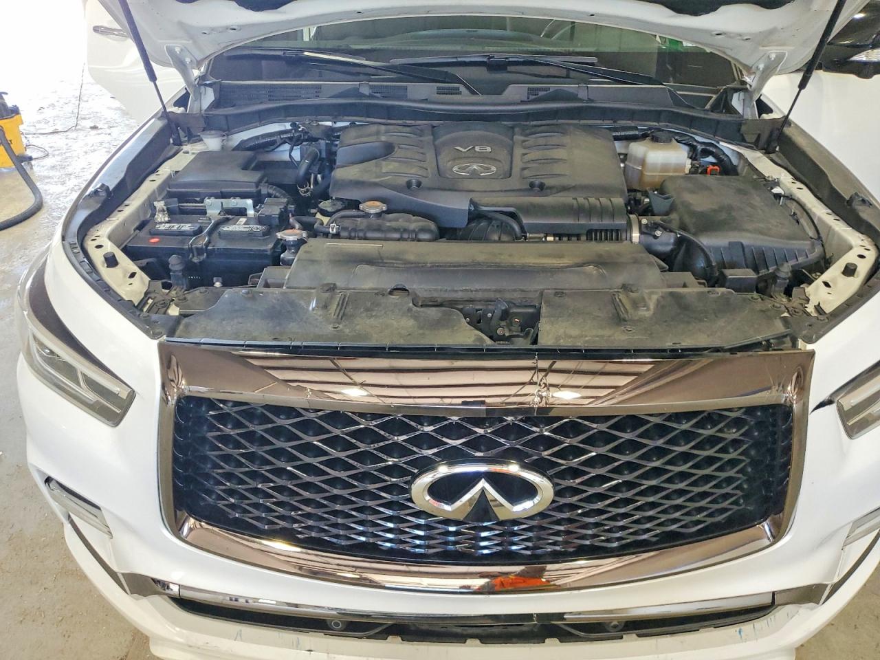 INFINITI Qx Premium Select