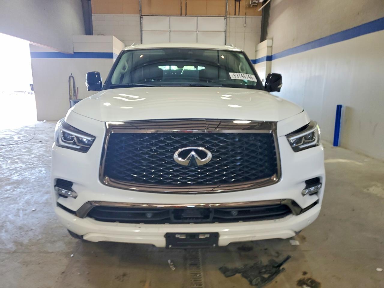 INFINITI Qx Premium Select