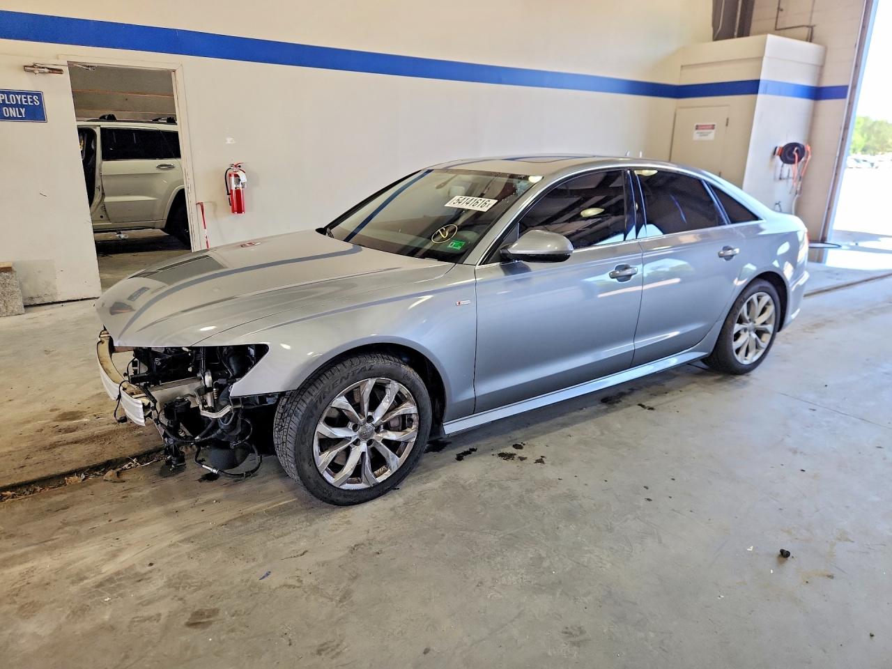 Salvage Audi A6 Image