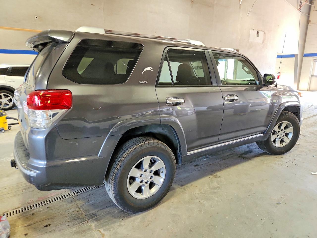 Toyota 4Runner Sr5