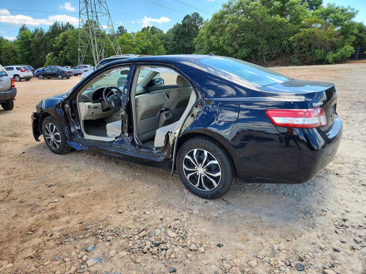 Toyota Camry Base