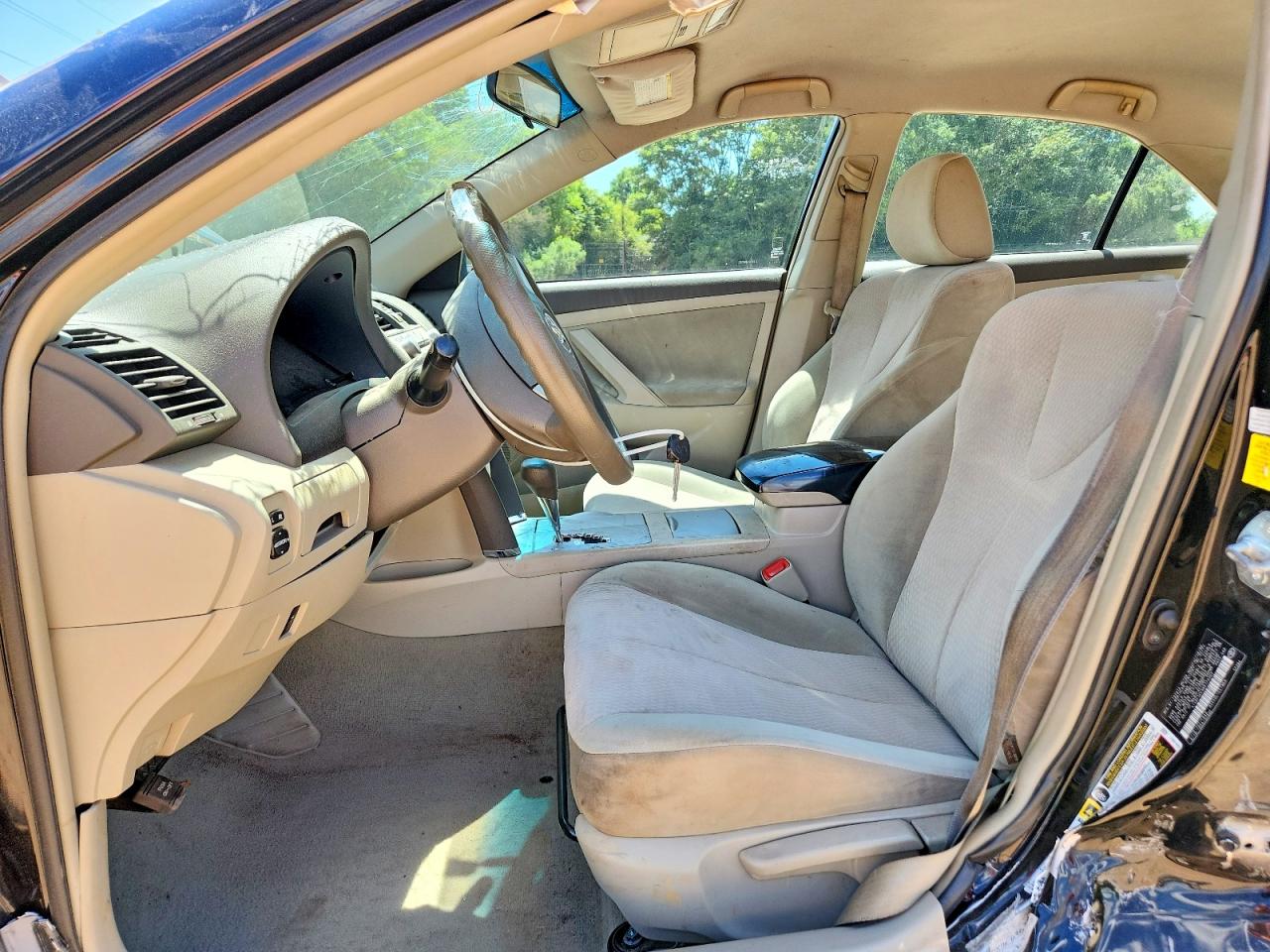 Toyota Camry Base