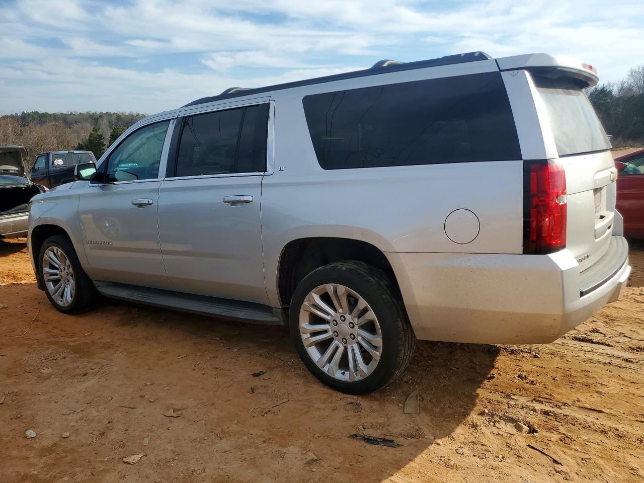 Chevrolet Suburban C1500 Lt