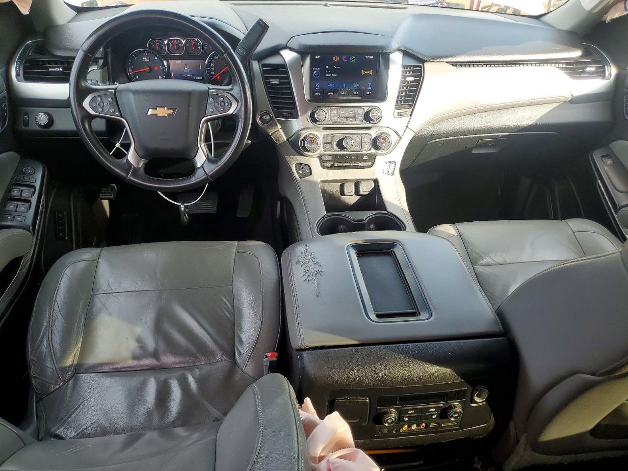 Chevrolet Suburban C1500 Lt