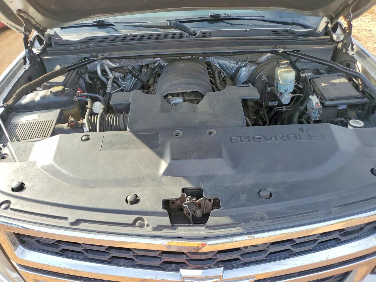 Chevrolet Suburban C1500 Lt