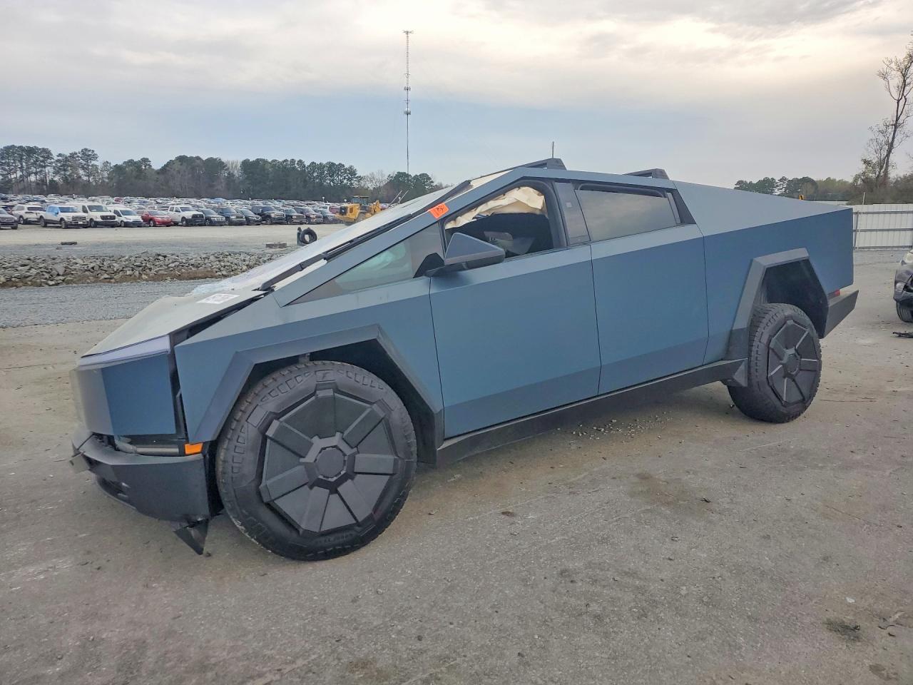 Salvage Tesla Cybertruck Image