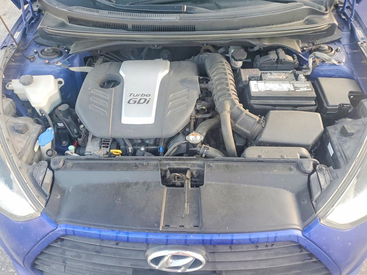 Hyundai VELOSTER Turbo